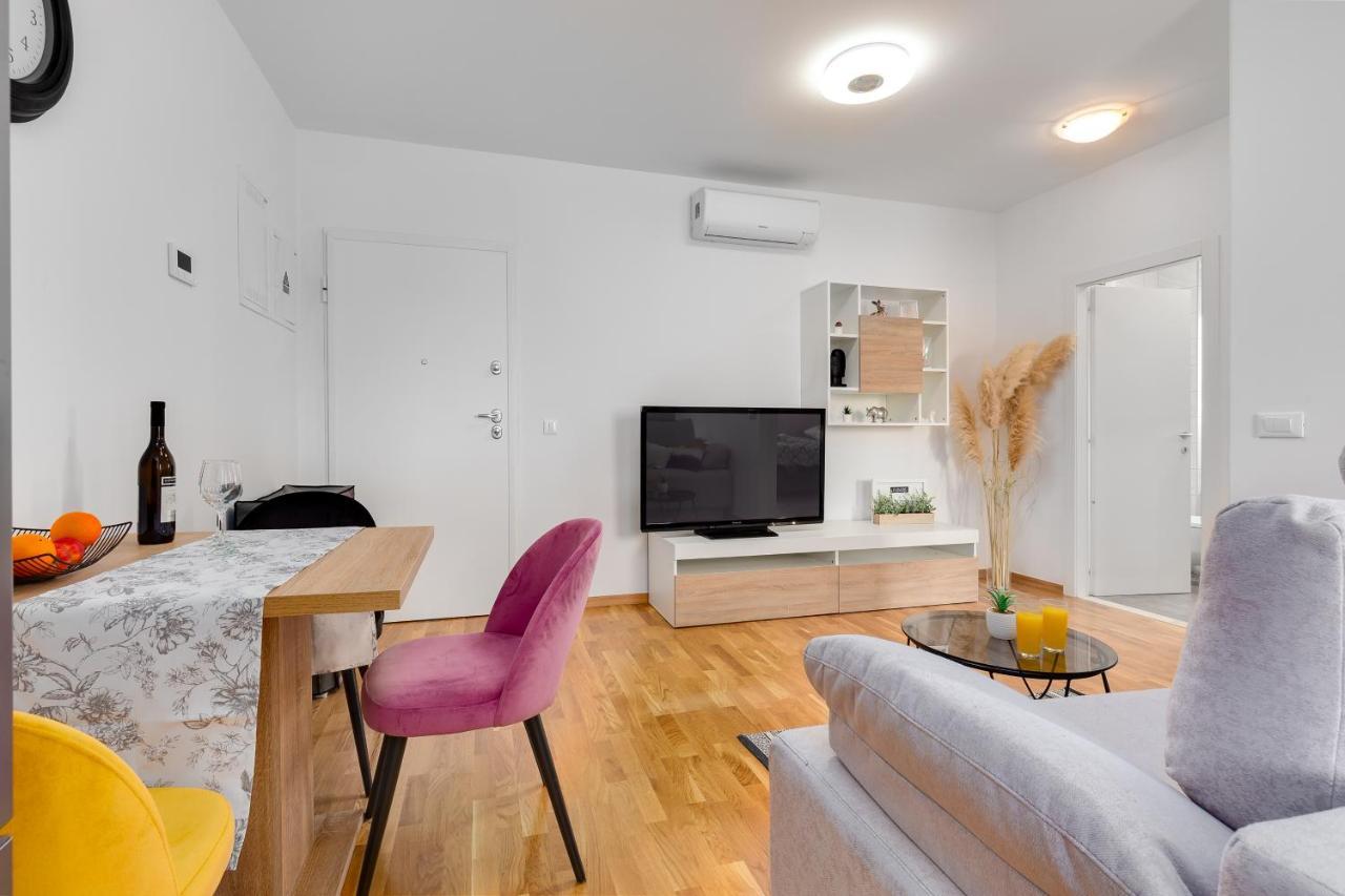 זאדאר Apartment Roni + Besplatan Parking מראה חיצוני תמונה