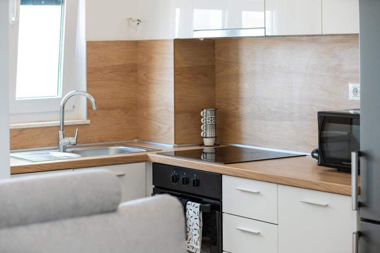 זאדאר Apartment Roni + Besplatan Parking מראה חיצוני תמונה