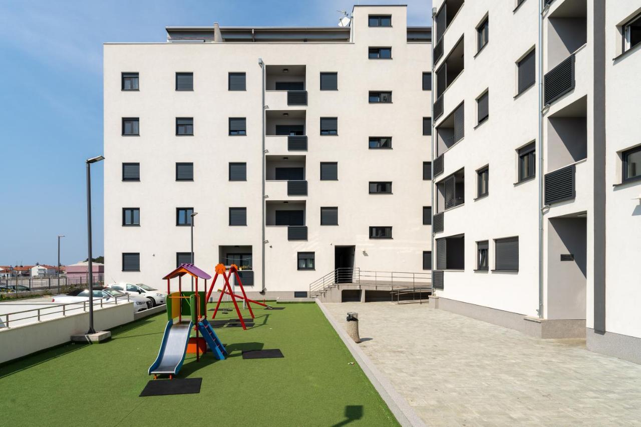 זאדאר Apartment Roni + Besplatan Parking מראה חיצוני תמונה