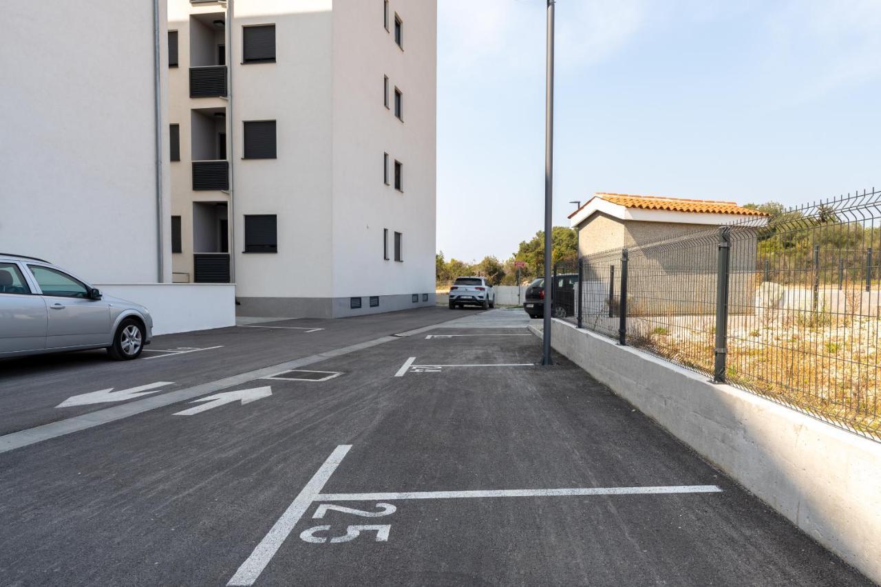 זאדאר Apartment Roni + Besplatan Parking מראה חיצוני תמונה