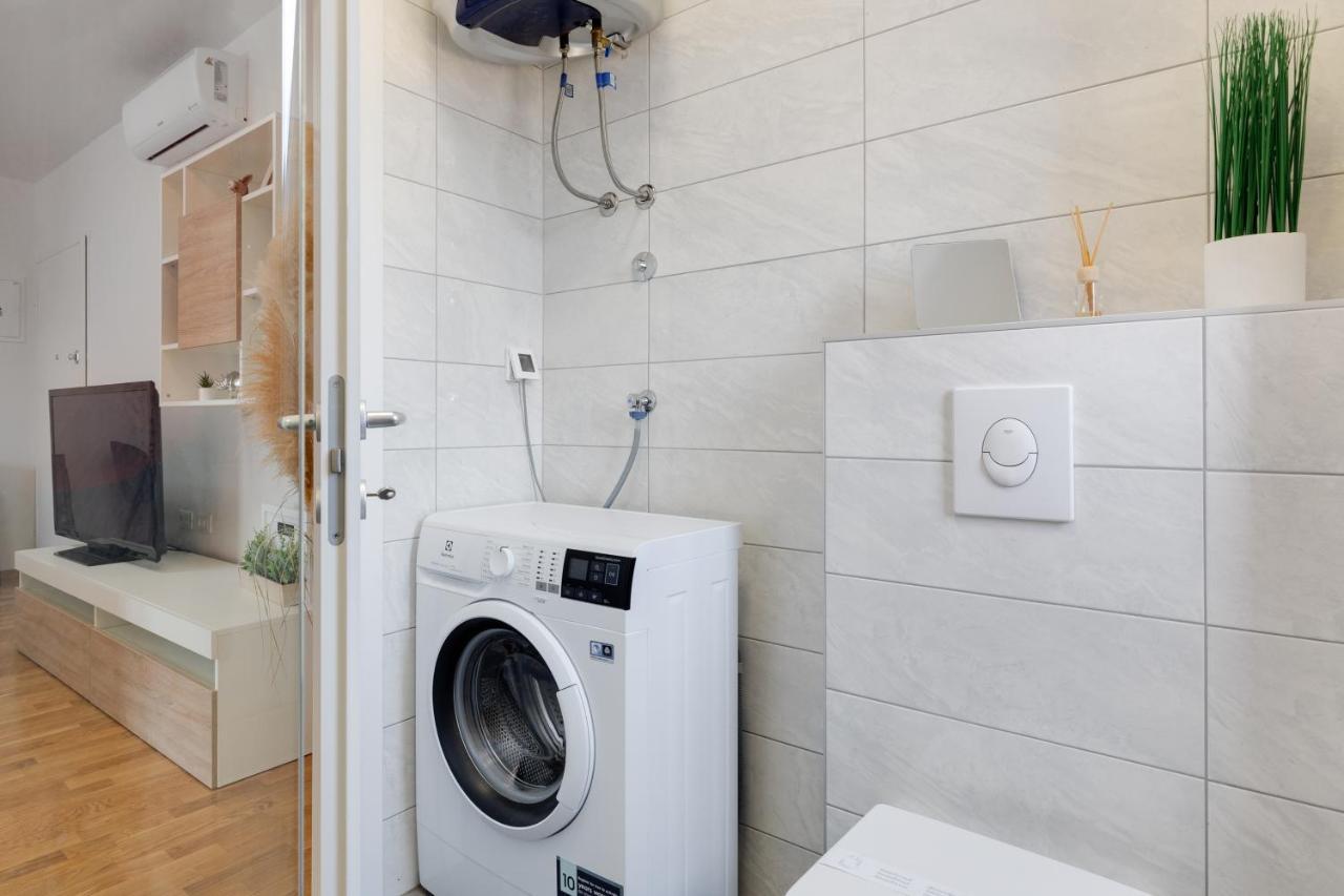 זאדאר Apartment Roni + Besplatan Parking מראה חיצוני תמונה